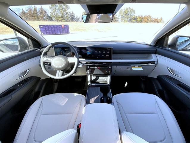 2026 Hyundai Tucson Hybrid Blue SE