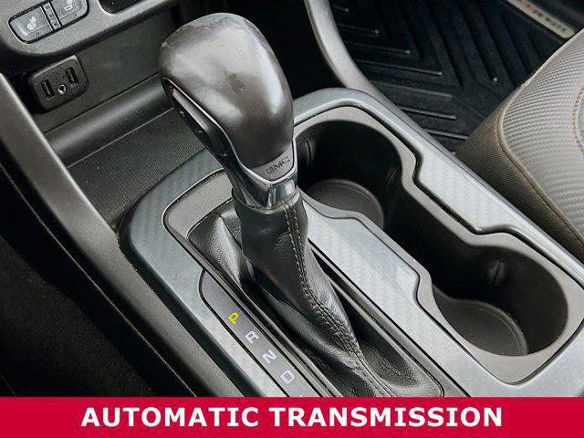 2022 GMC Canyon 4WD Crew Cab Short Box AT4 - Leather
