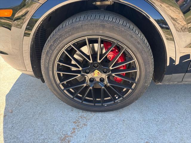2022 Porsche Cayenne S