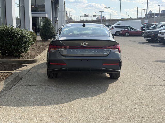 2026 Hyundai Elantra Hybrid SEL Sport