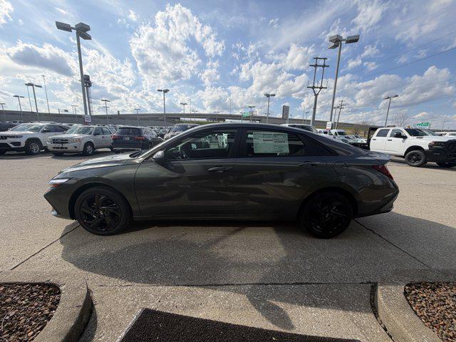 2026 Hyundai Elantra Hybrid SEL Sport
