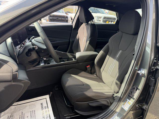 2026 Hyundai Elantra Hybrid SEL Sport