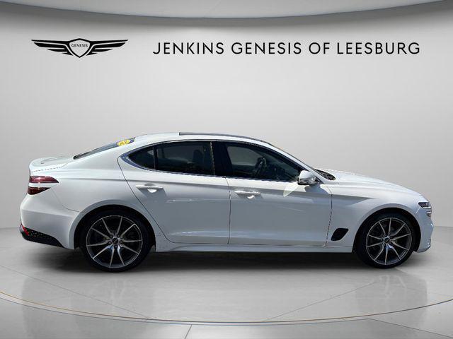 2022 Genesis G70 2.0T RWD