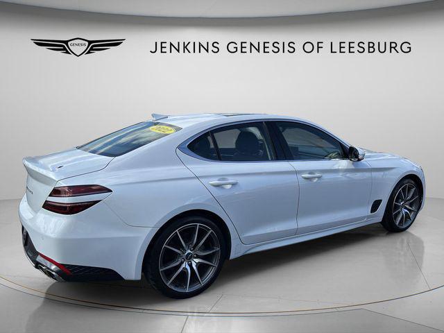 2022 Genesis G70 2.0T RWD