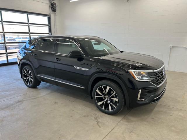2026 Volkswagen Atlas Cross Sport SEL Premium R-Line