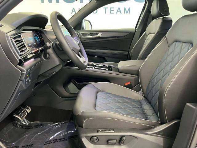 2026 Volkswagen Atlas Cross Sport SEL Premium R-Line