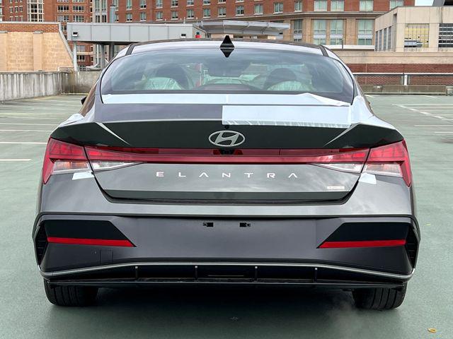 2026 Hyundai Elantra Hybrid Limited