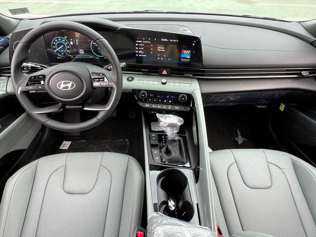 2026 Hyundai Elantra Hybrid Limited