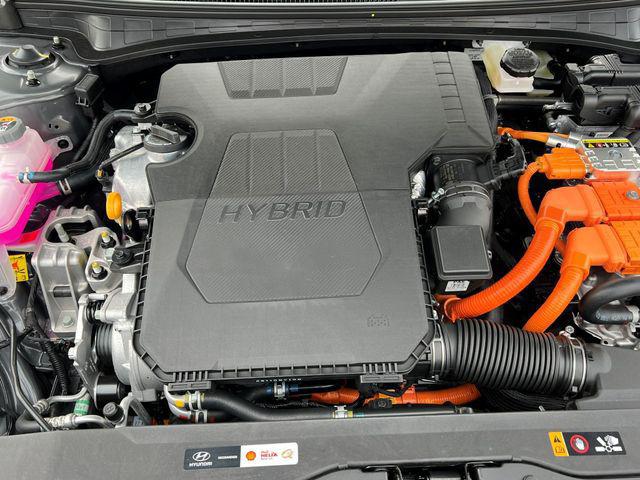 2026 Hyundai Elantra Hybrid Limited
