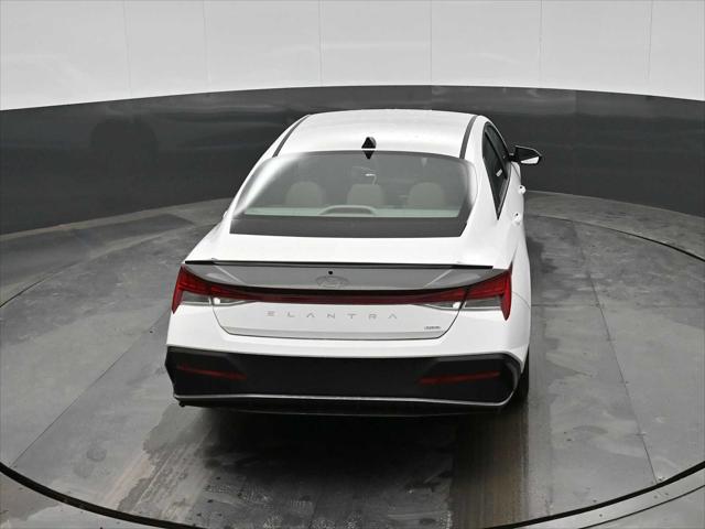 2026 Hyundai Elantra Hybrid SEL Sport