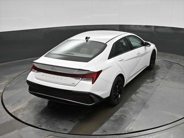 2026 Hyundai Elantra Hybrid SEL Sport