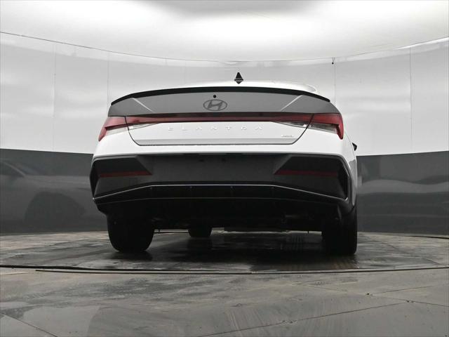 2026 Hyundai Elantra Hybrid SEL Sport
