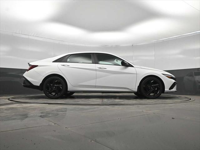 2026 Hyundai Elantra Hybrid SEL Sport