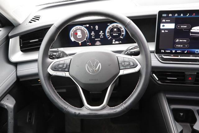 2025 Volkswagen Tiguan 2.0T SE