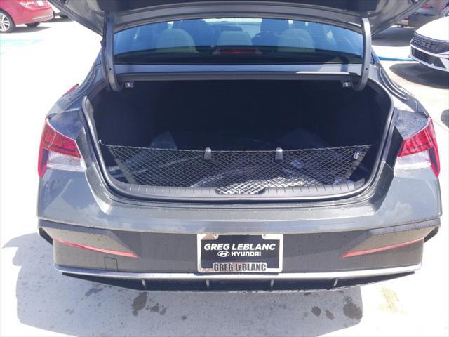 2026 Hyundai Elantra Hybrid SEL Sport