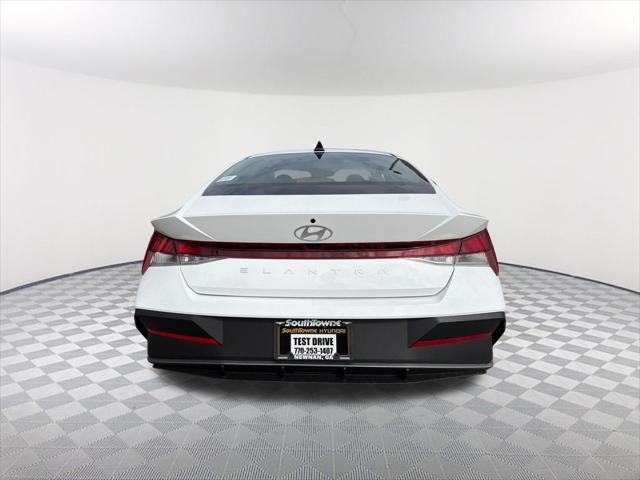 2026 Hyundai Elantra SE