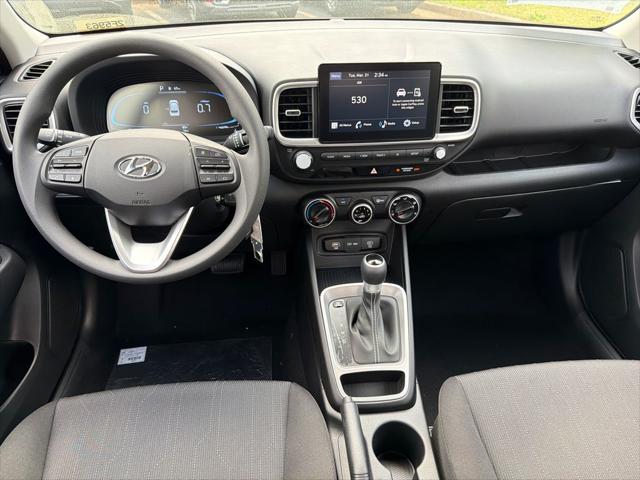 2026 Hyundai Venue SE