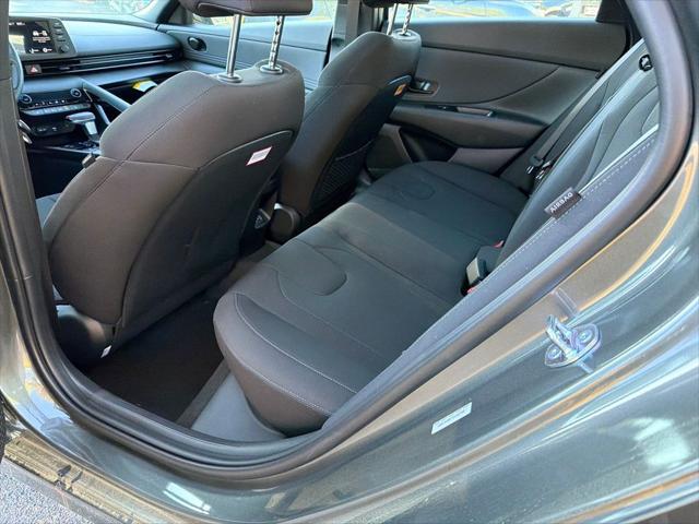 2026 Hyundai Elantra SEL Sport Premium