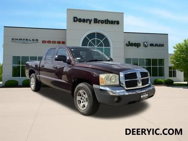 2005 Dodge Dakota SLT for sale in Iowa City, IA