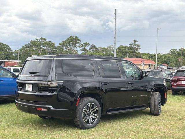 2026 Jeep Grand Wagoneer 4x2