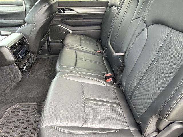 2026 Jeep Grand Wagoneer 4x2