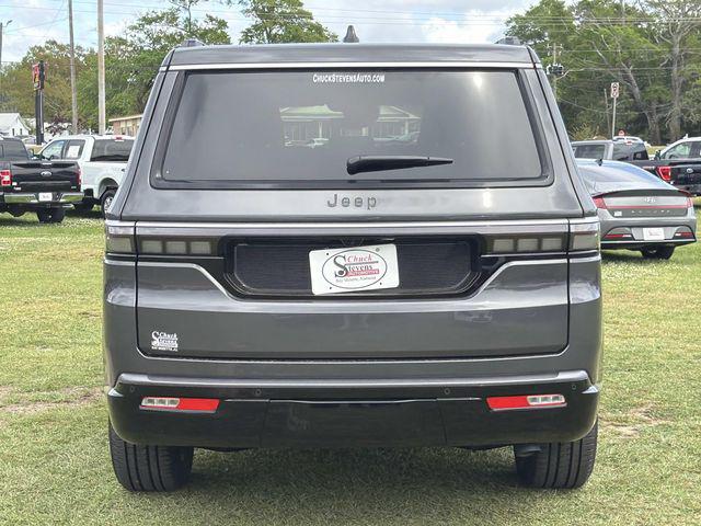 2026 Jeep Grand Wagoneer 4x2