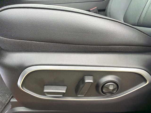 2026 Jeep Grand Wagoneer 4x2