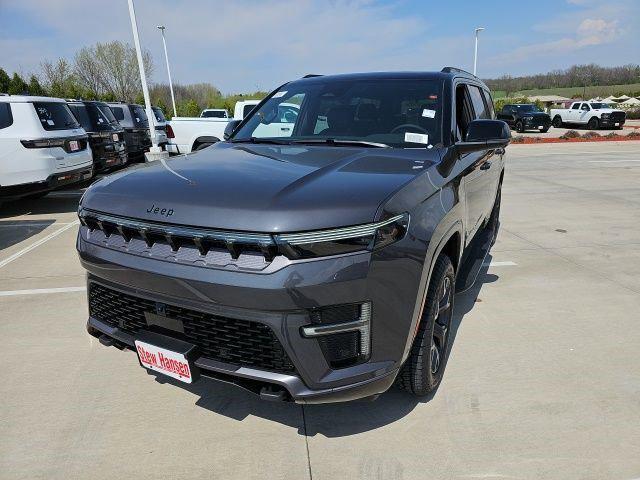 2026 Wagoneer Grand Wagoneer GRAND WAGONEER UPLAND 4X4