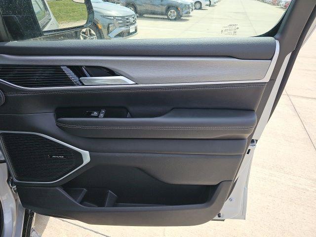 2026 Jeep Grand Wagoneer Upland