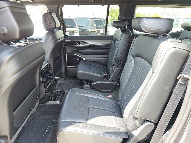 2026 Jeep Grand Wagoneer Limited Reserve 4x4