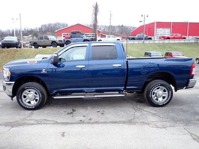 2024 RAM 2500 Tradesman Crew Cab 4x4 64 Box