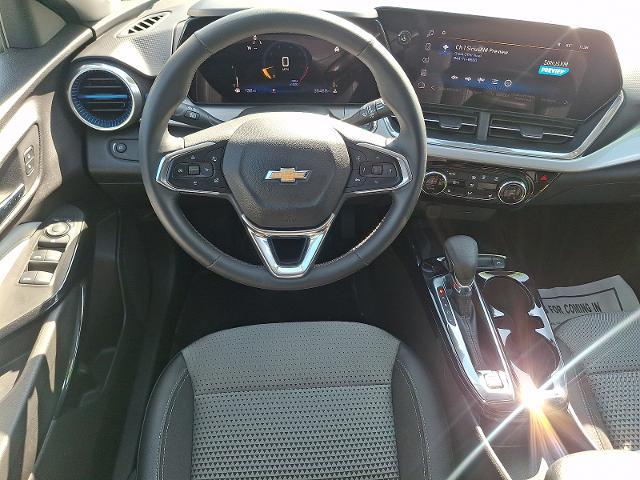 2024 Chevrolet Trax FWD LT