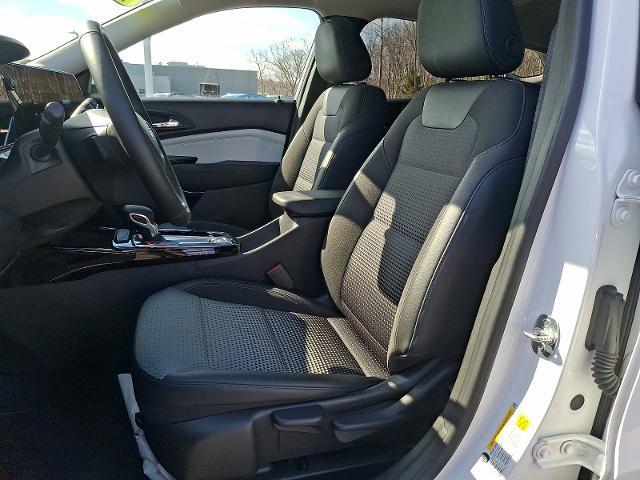 2024 Chevrolet Trax FWD LT
