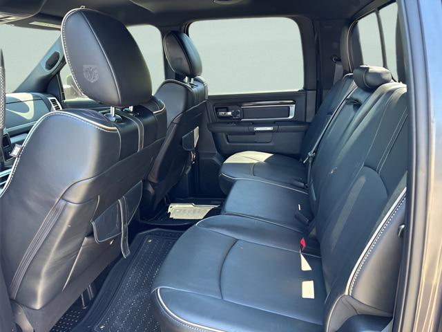 2017 Ram 1500 Limited Crew Cab 4x4 6'4" Box