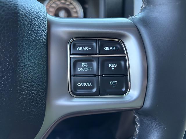 2017 Ram 1500 Limited Crew Cab 4x4 6'4" Box