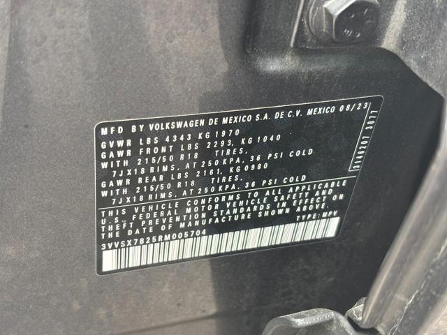 2024 Volkswagen Taos 1.5T SE