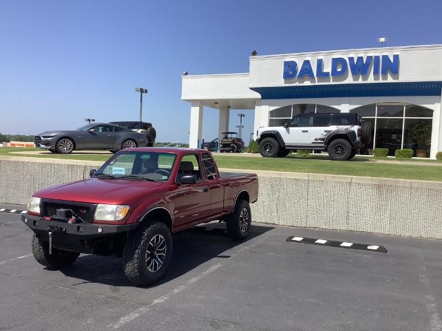 1999 Toyota Tacoma Base