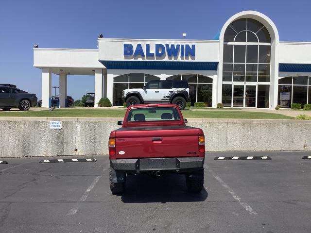 1999 Toyota Tacoma Base
