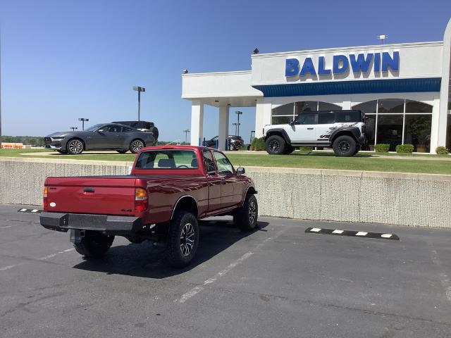 1999 Toyota Tacoma Base