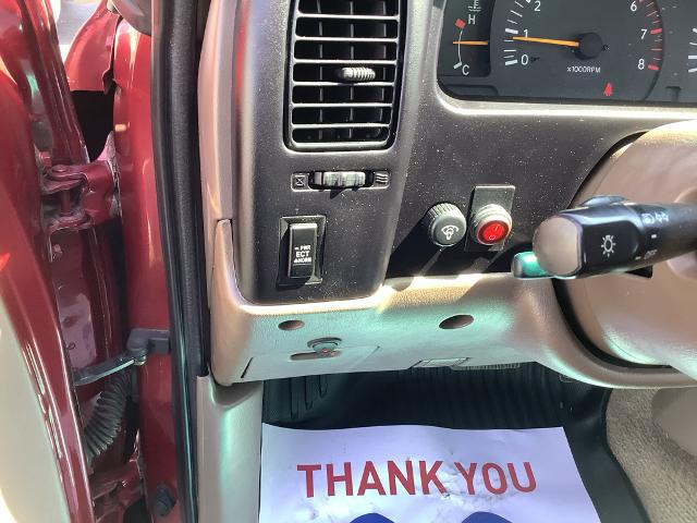 1999 Toyota Tacoma Base