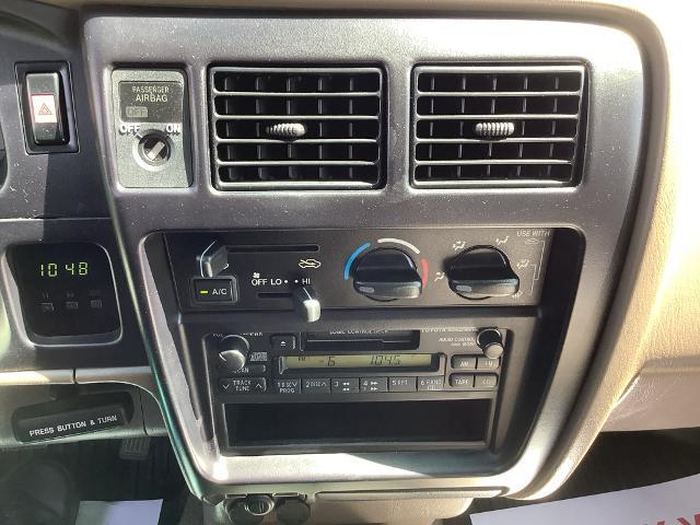 1999 Toyota Tacoma Base