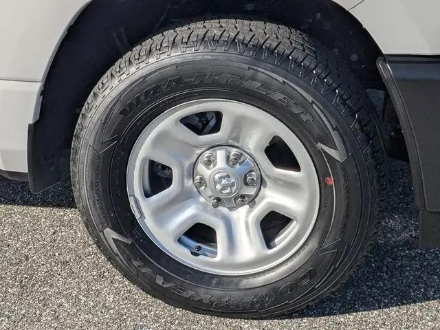 2026 Ram 1500 Tradesman Crew Cab 4x2 6'4" Box