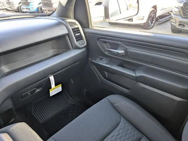 2026 Ram 1500 Tradesman Crew Cab 4x2 6'4" Box
