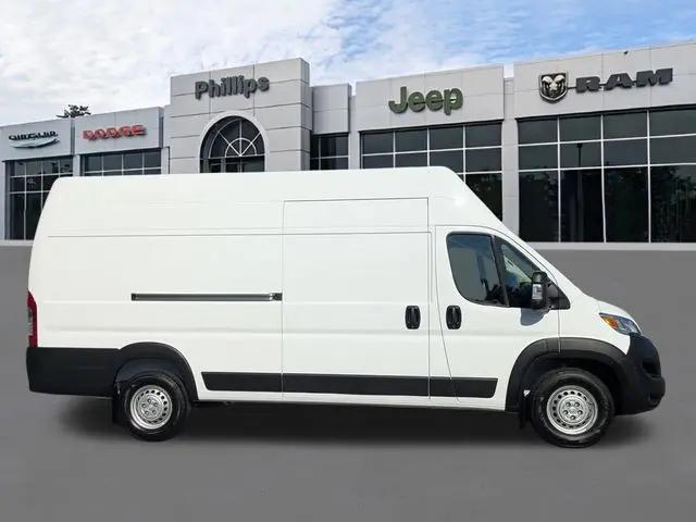 2026 Ram ProMaster Cargo Van Tradesman Super High Roof 159" WB EXT w/Pass Seat