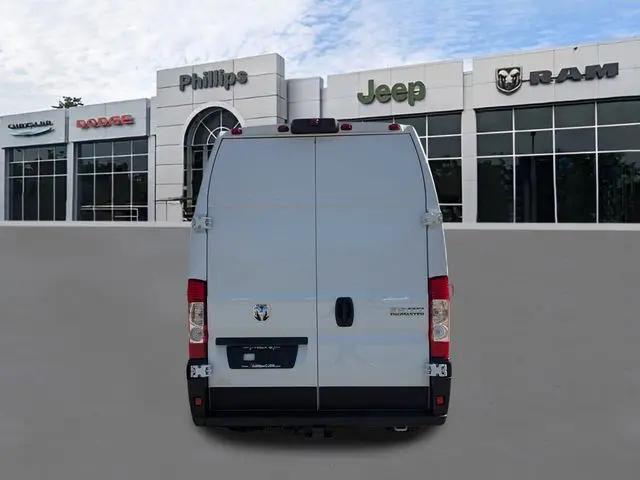 2026 Ram ProMaster Cargo Van Tradesman Super High Roof 159" WB EXT w/Pass Seat