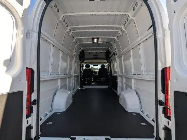 2026 Ram ProMaster Cargo Van Tradesman Super High Roof 159" WB EXT w/Pass Seat
