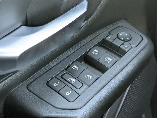 2026 Ram 1500 Tradesman Quad Cab 4x2 64 Box