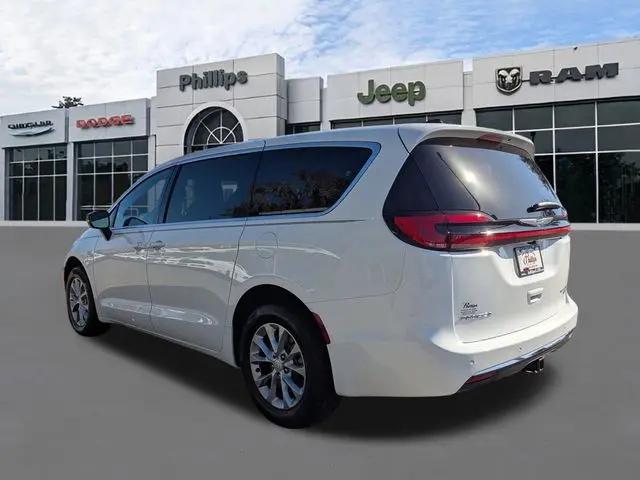 2026 Chrysler Pacifica Limited AWD