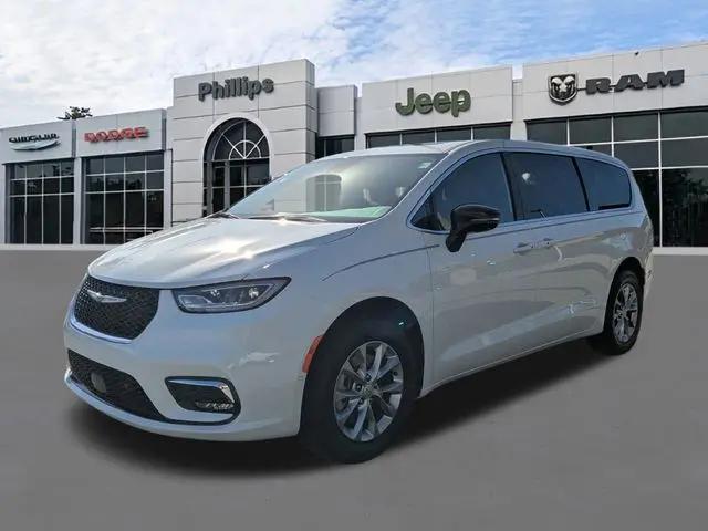 2026 Chrysler Pacifica Limited AWD