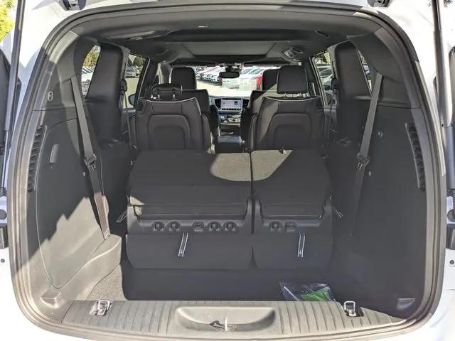2026 Chrysler Pacifica Limited AWD